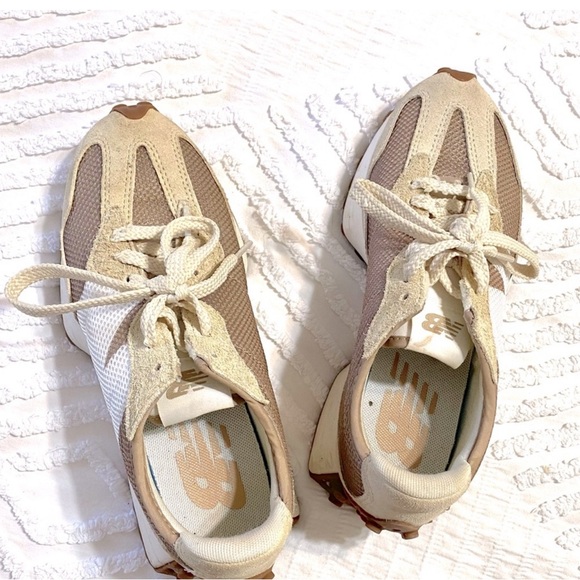 New balance - Picture 3 of 5